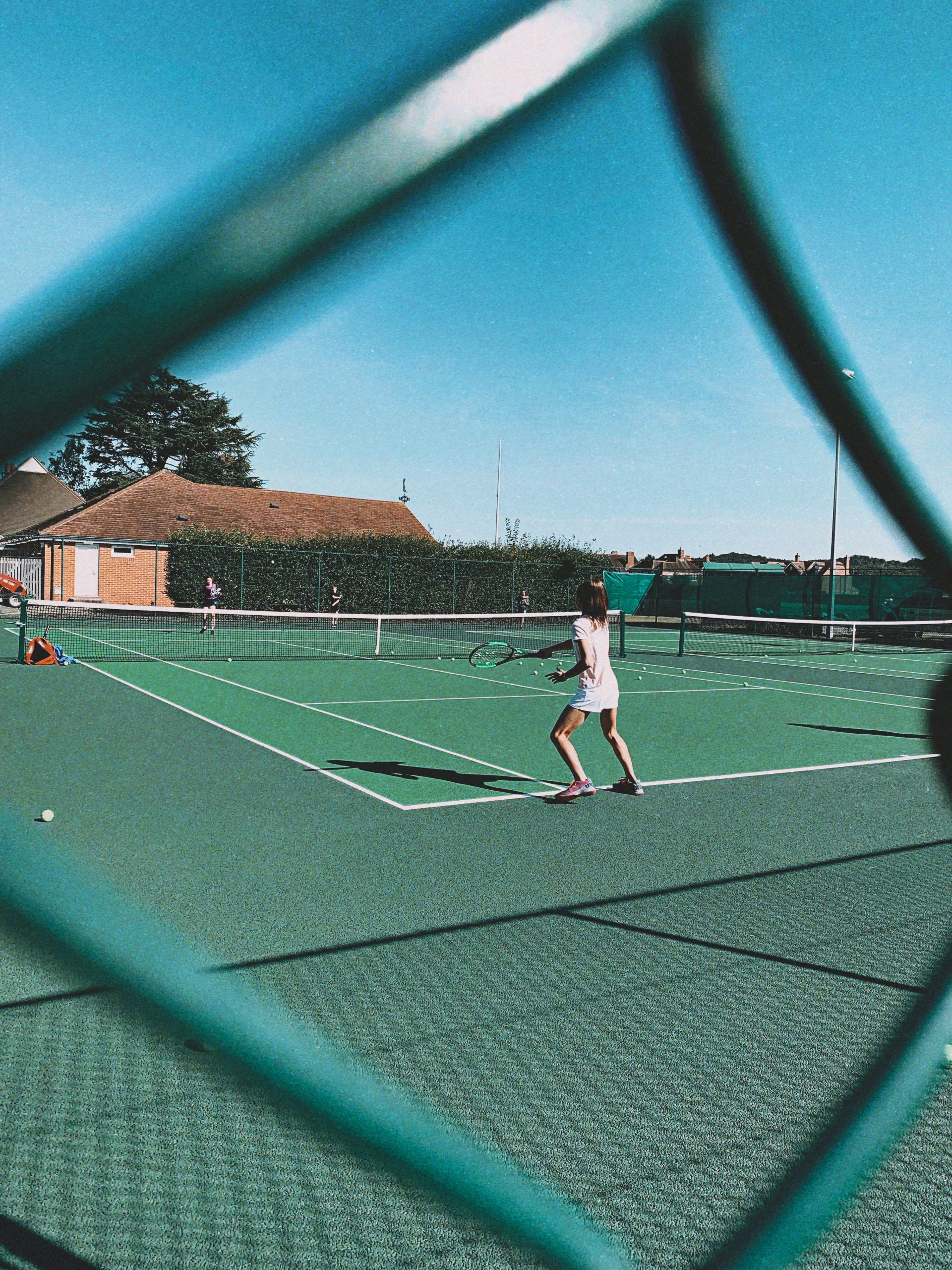 serving-looks-encounters-with-the-aesthetics-of-tennis